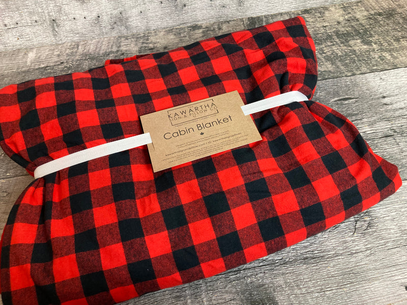 Oversized Buffalo Check Throw Blanket in Red and Black